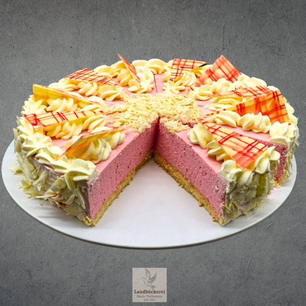 Erdbeersahnetorte